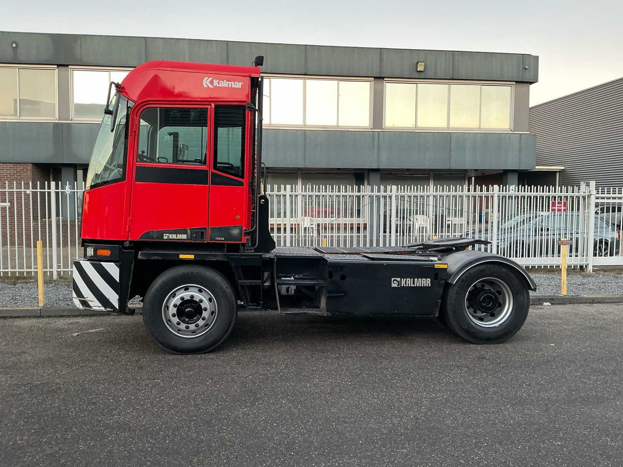 2012 KALMAR TT612D TERMINAL TRUCK - Truck: picture 3 2012 KALMAR TT612D TERMINAL TRUCK - Truck: picture 3