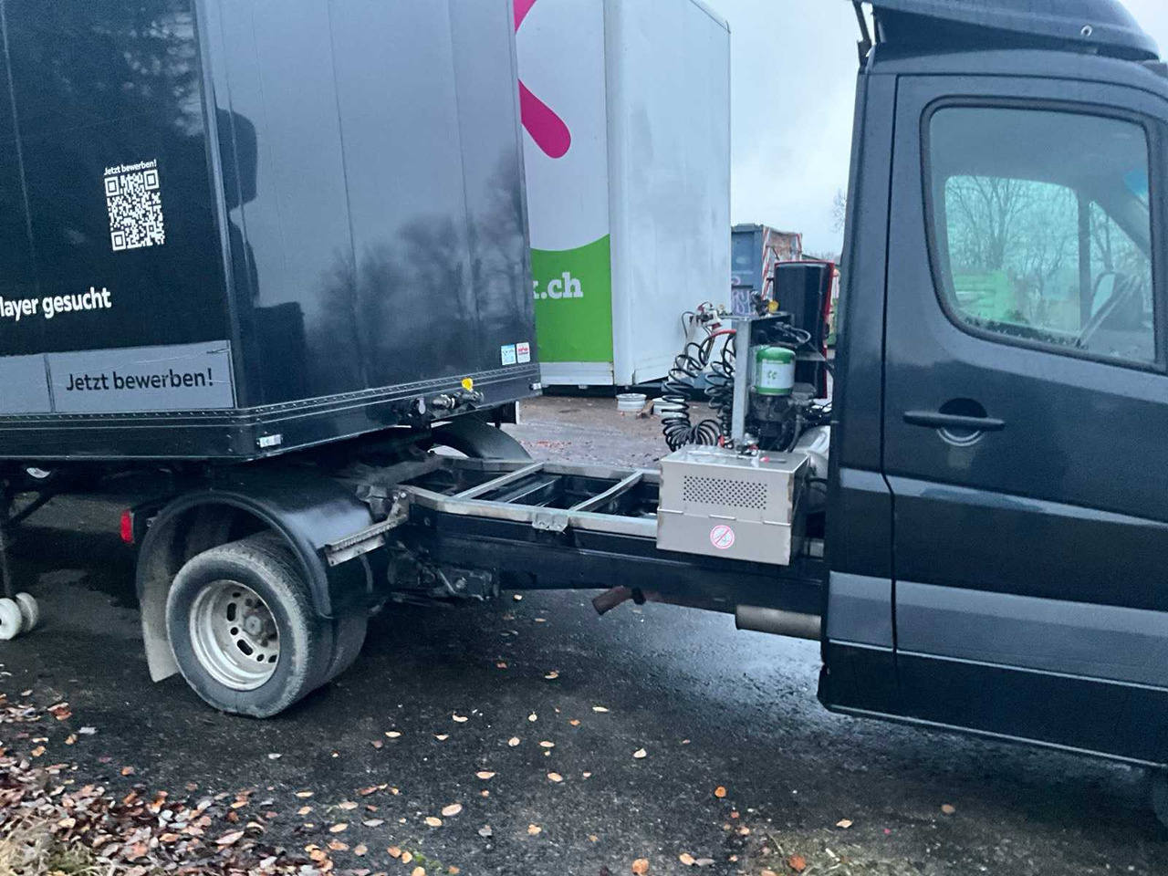 TRUCK MERCEDES+ SEMI-TRAILER ACKERMANN - Truck: picture 4 TRUCK MERCEDES+ SEMI-TRAILER ACKERMANN - Truck: picture 4