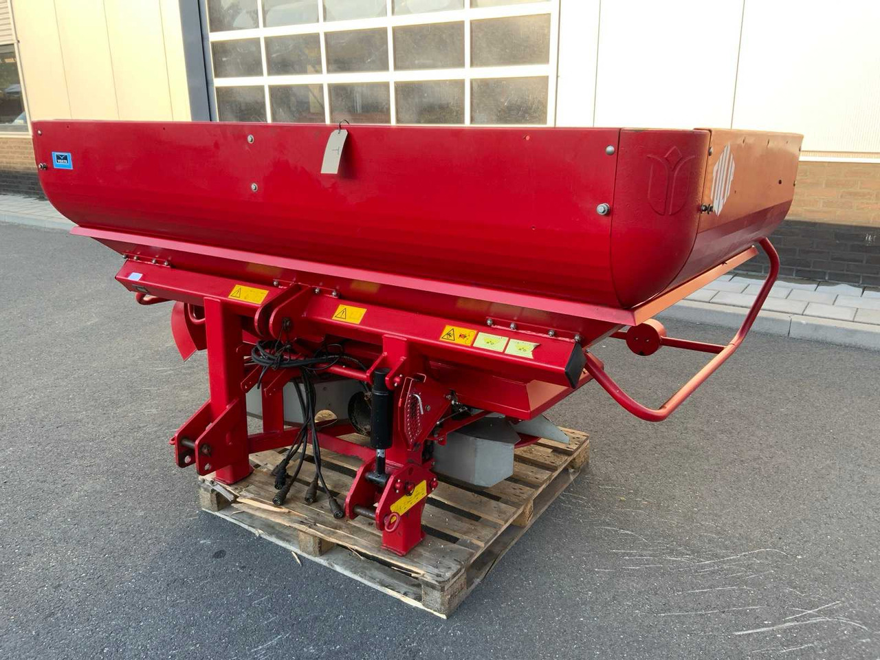 Tulip SX 4000 - Fertilizer spreader: picture 2 Tulip SX 4000 - Fertilizer spreader: picture 2