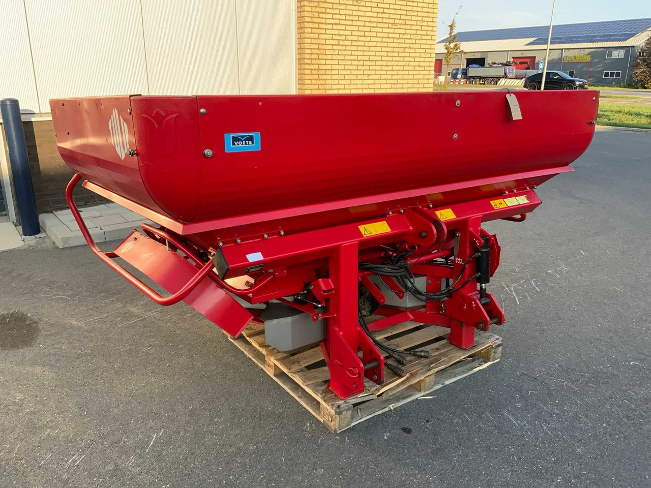 Tulip SX 4000 - Fertilizer spreader: picture 4 Tulip SX 4000 - Fertilizer spreader: picture 4