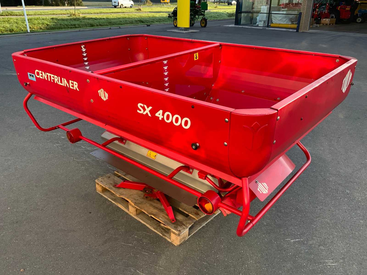 Tulip SX 4000 - Fertilizer spreader: picture 1 Tulip SX 4000 - Fertilizer spreader: picture 1