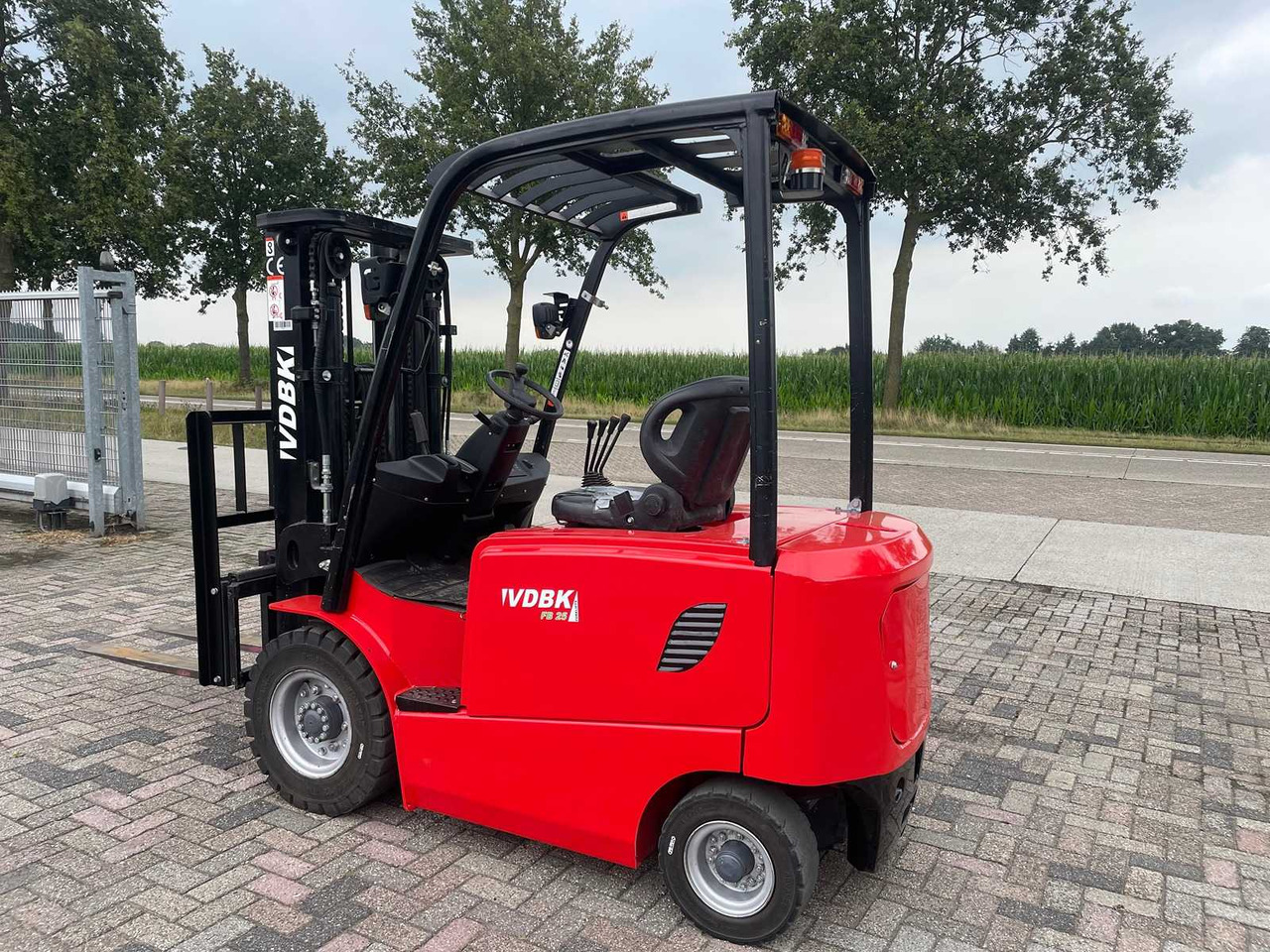 VDBK - FB25-C2AC - FORKLIFT TRUCK - 2017 - Forklift: picture 3 VDBK - FB25-C2AC - FORKLIFT TRUCK - 2017 - Forklift: picture 3