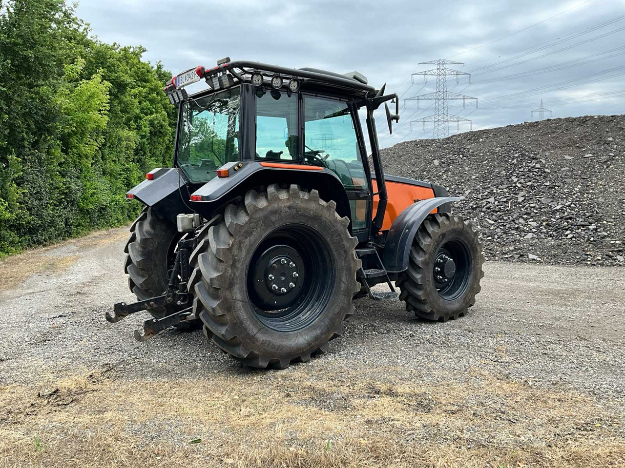 Valtra 6250-4 - Farm tractor: picture 4 Valtra 6250-4 - Farm tractor: picture 4