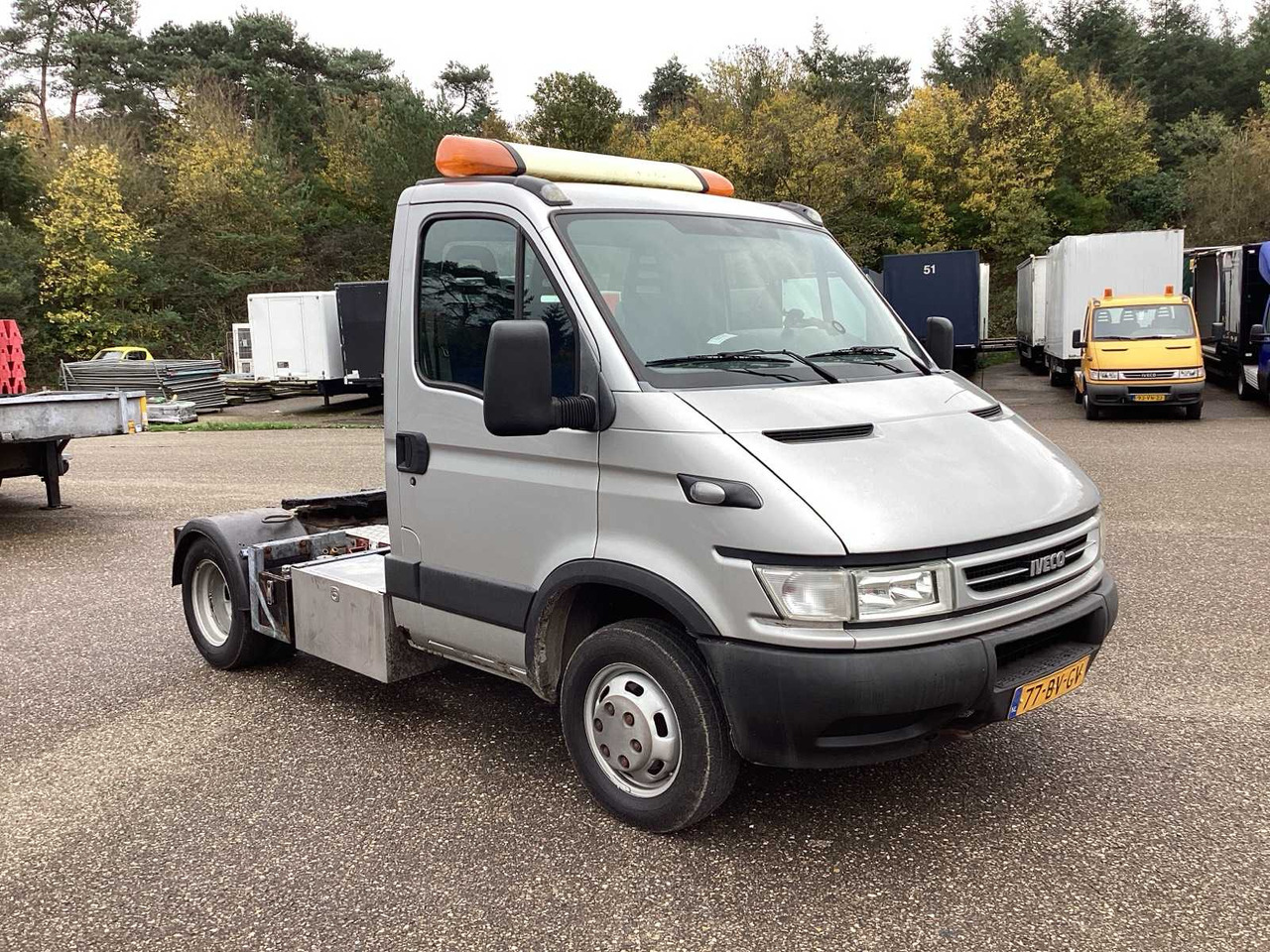 2005 IVECO 40C17 10 TON TRACTOR COMMERCIAL VEHICLE - Van: picture 2 2005 IVECO 40C17 10 TON TRACTOR COMMERCIAL VEHICLE - Van: picture 2