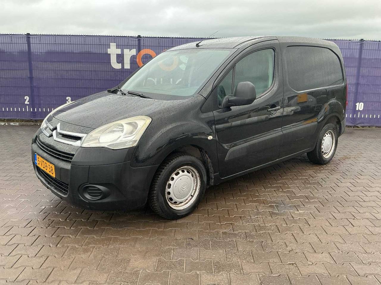 2009 - CITROEN - BERLINGO - 1.6 HDI 500 COMFORT - COMMERCIAL VEHICLE - Van: picture 1 2009 - CITROEN - BERLINGO - 1.6 HDI 500 COMFORT - COMMERCIAL VEHICLE - Van: picture 1