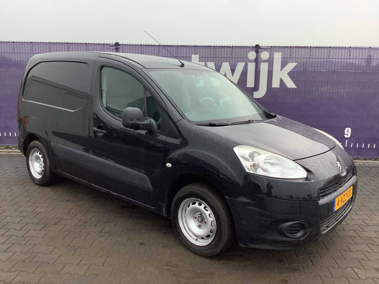 2013 - PEUGEOT - PARTNER - 120 1.6 HDI L1XR PR+ - COMMERCIAL VEHICLE - Van: picture 2 2013 - PEUGEOT - PARTNER - 120 1.6 HDI L1XR PR+ - COMMERCIAL VEHICLE - Van: picture 2