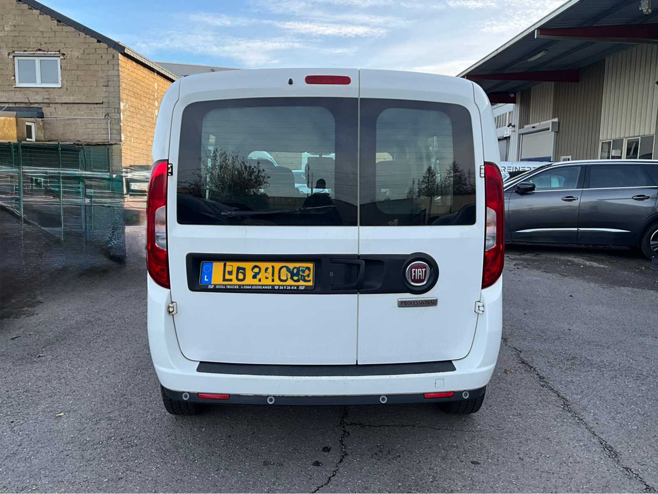 2017 FIAT DOBLO VAN - Van: picture 4 2017 FIAT DOBLO VAN - Van: picture 4