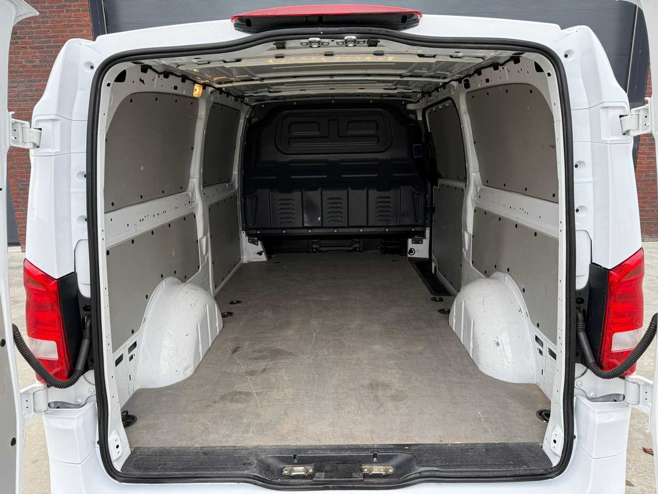 MERCEDES - 116 CDI EXTRA LANG - VITO - VAN - Van: picture 4 MERCEDES - 116 CDI EXTRA LANG - VITO - VAN - Van: picture 4