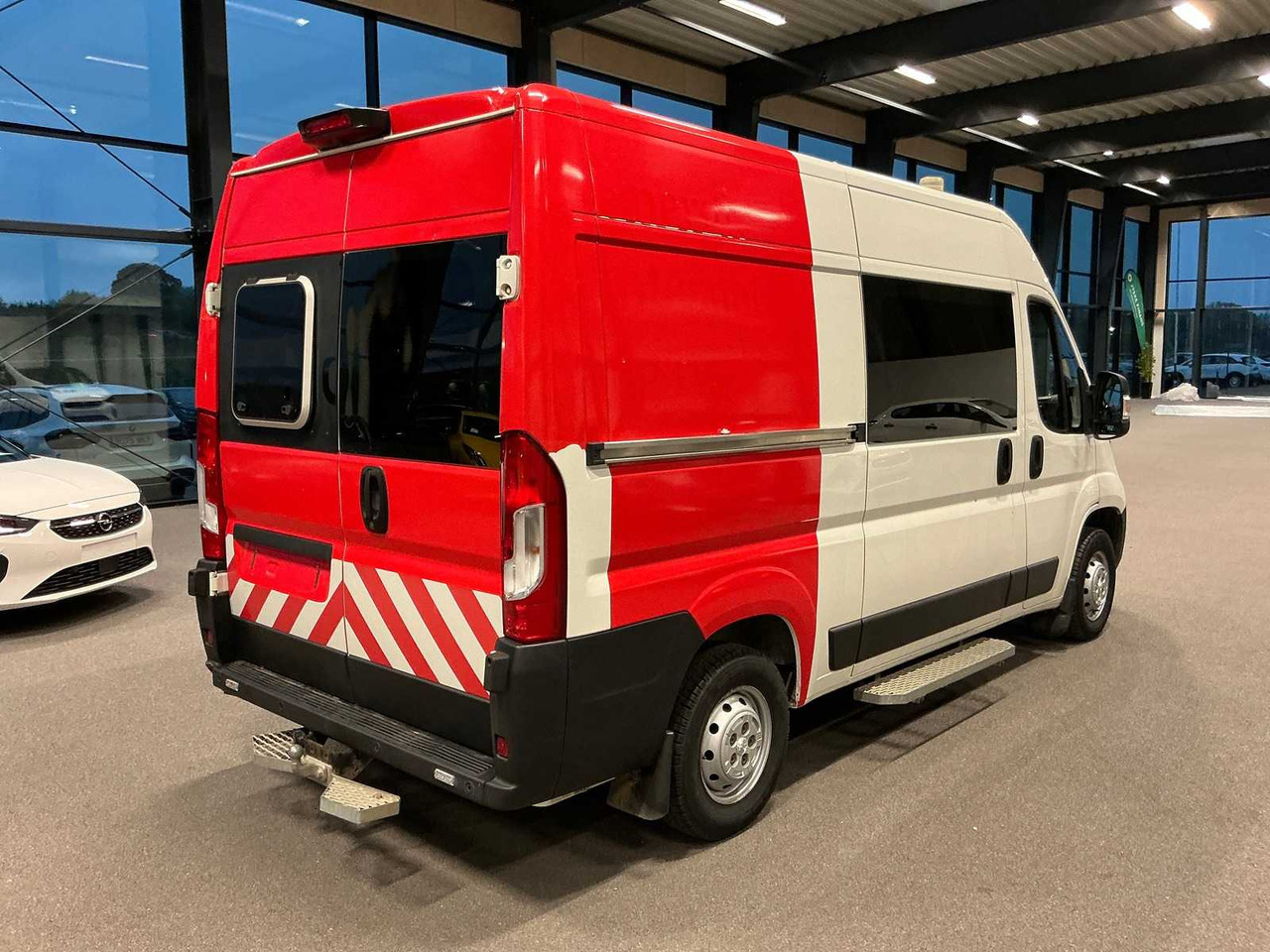 PEUGEOT BOXER | 2.2 BLUEHDI | 330 L2H2 | 140 HP | 2020 - Van: picture 5 PEUGEOT BOXER | 2.2 BLUEHDI | 330 L2H2 | 140 HP | 2020 - Van: picture 5