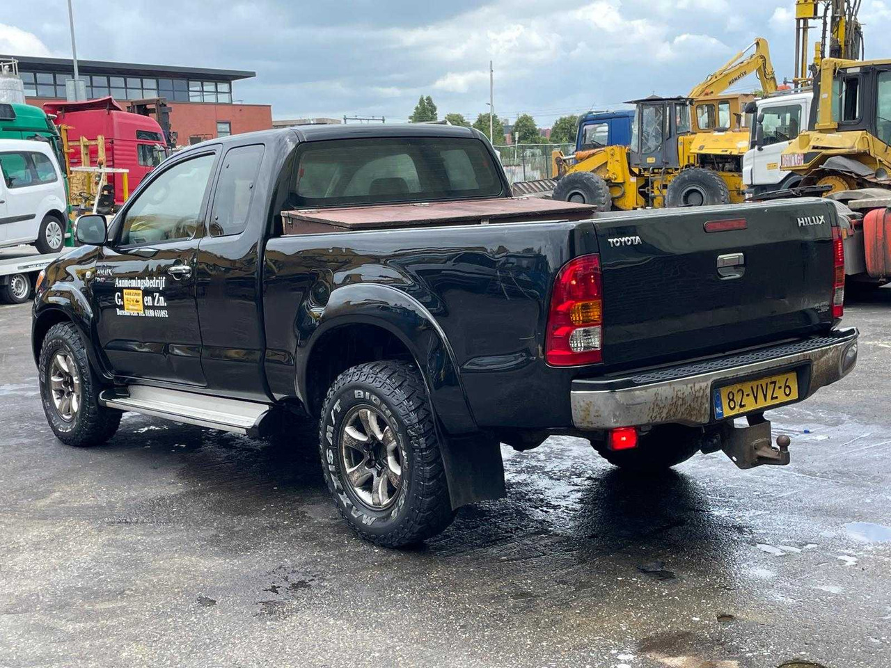 TOYOTA - HILUX - 2.5 D-4D SX XTRA CAB - COMMERCIAL VEHICLE - Van: picture 5 TOYOTA - HILUX - 2.5 D-4D SX XTRA CAB - COMMERCIAL VEHICLE - Van: picture 5