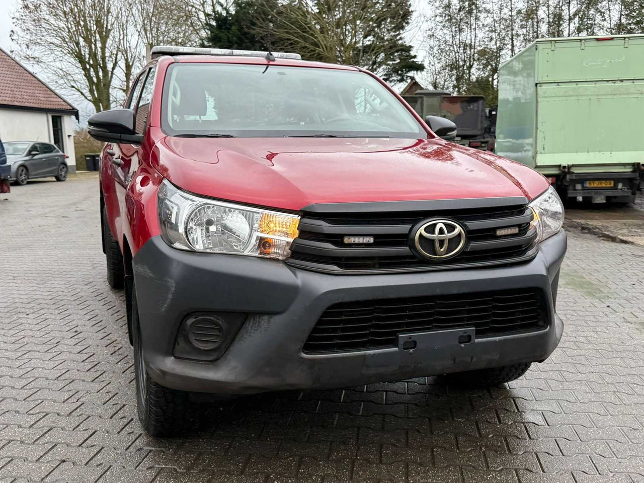 TOYOTA - HILUX - 2019 - 21000KM - COMMERCIAL VEHICLE - Van: picture 3 TOYOTA - HILUX - 2019 - 21000KM - COMMERCIAL VEHICLE - Van: picture 3