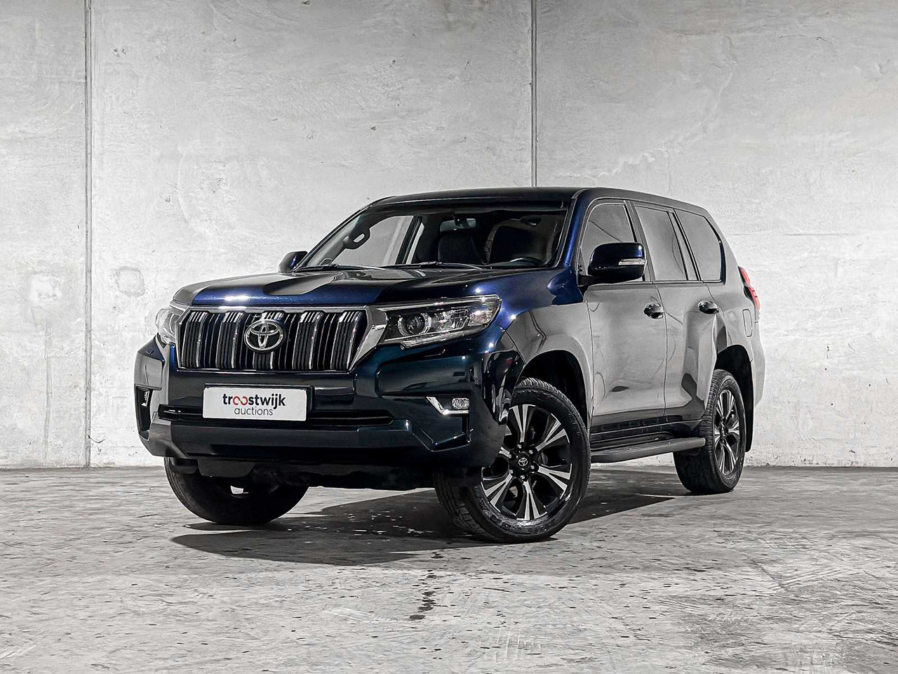 TOYOTA LAND CRUISER 2.8 D-4D-F CHALLENGER BLIND VAN 177HP 2020, VHH-33-H COMMERCIAL VEHICLE - Van: picture 1 TOYOTA LAND CRUISER 2.8 D-4D-F CHALLENGER BLIND VAN 177HP 2020, VHH-33-H COMMERCIAL VEHICLE - Van: picture 1