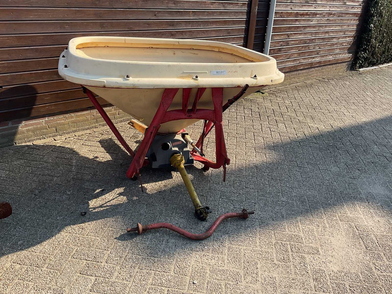 Vicon Pendelstrooier - Fertilizer spreader: picture 2 Vicon Pendelstrooier - Fertilizer spreader: picture 2