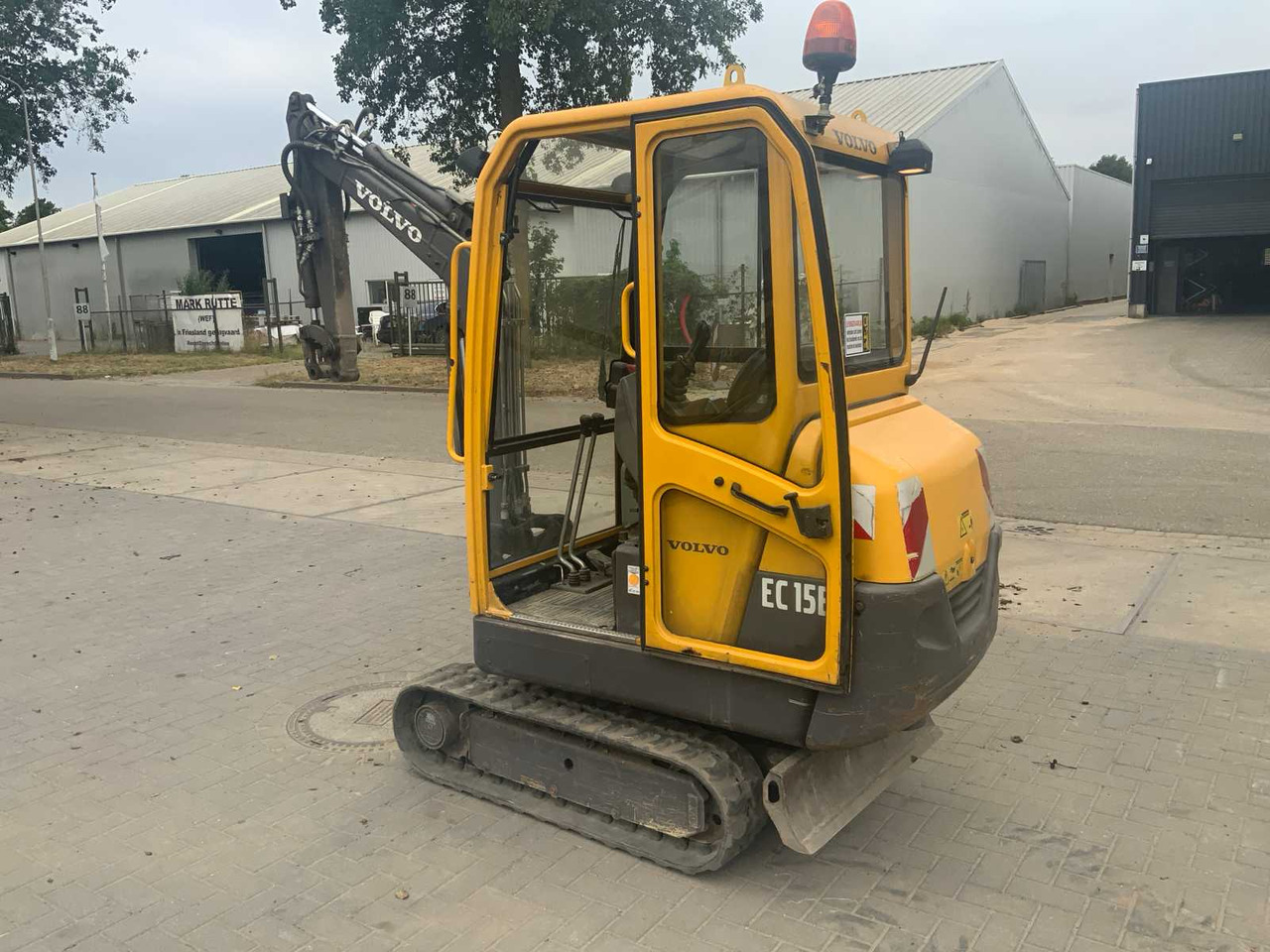 Volvo EC15B XR - Mini excavator: picture 4 Volvo EC15B XR - Mini excavator: picture 4