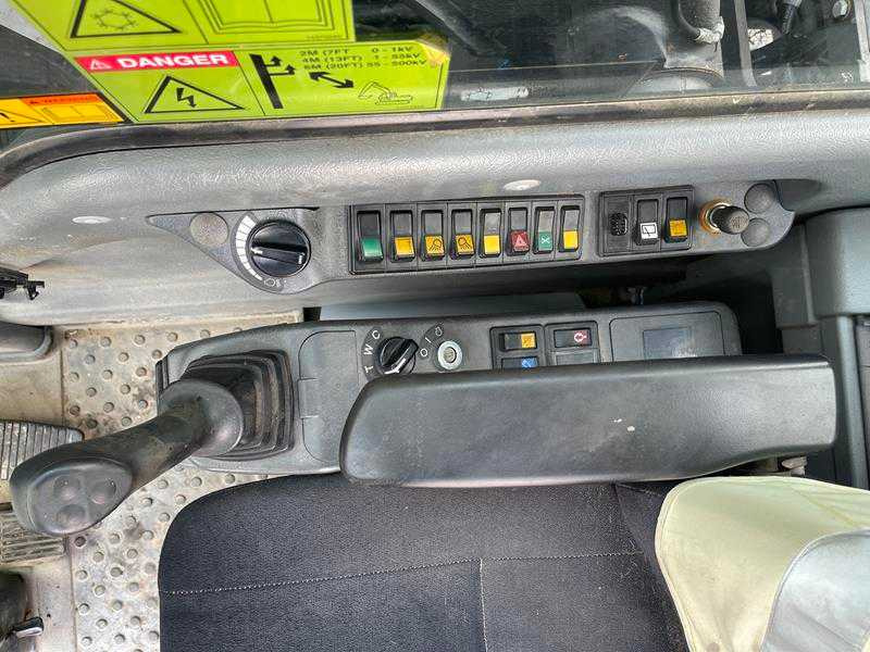 Wheel excavator Volvo EW 140 B: picture 21
