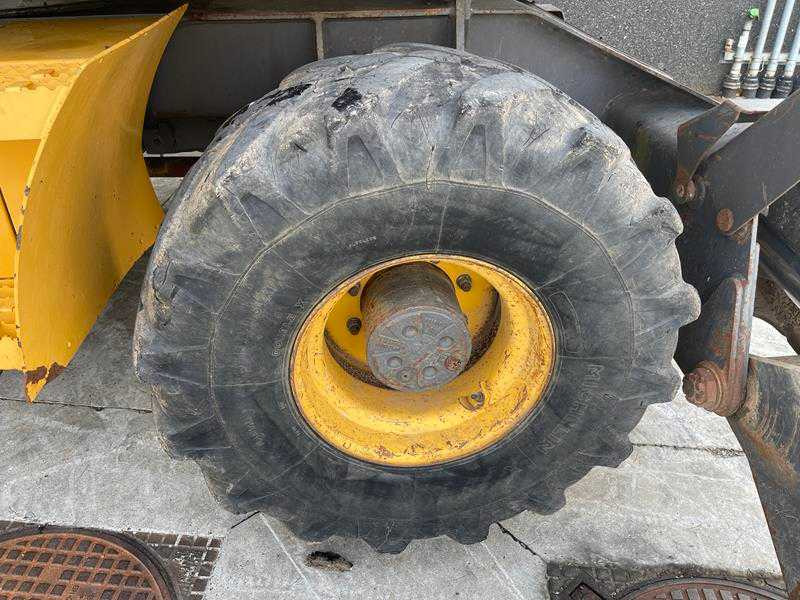 Wheel excavator Volvo EW 140 B: picture 6