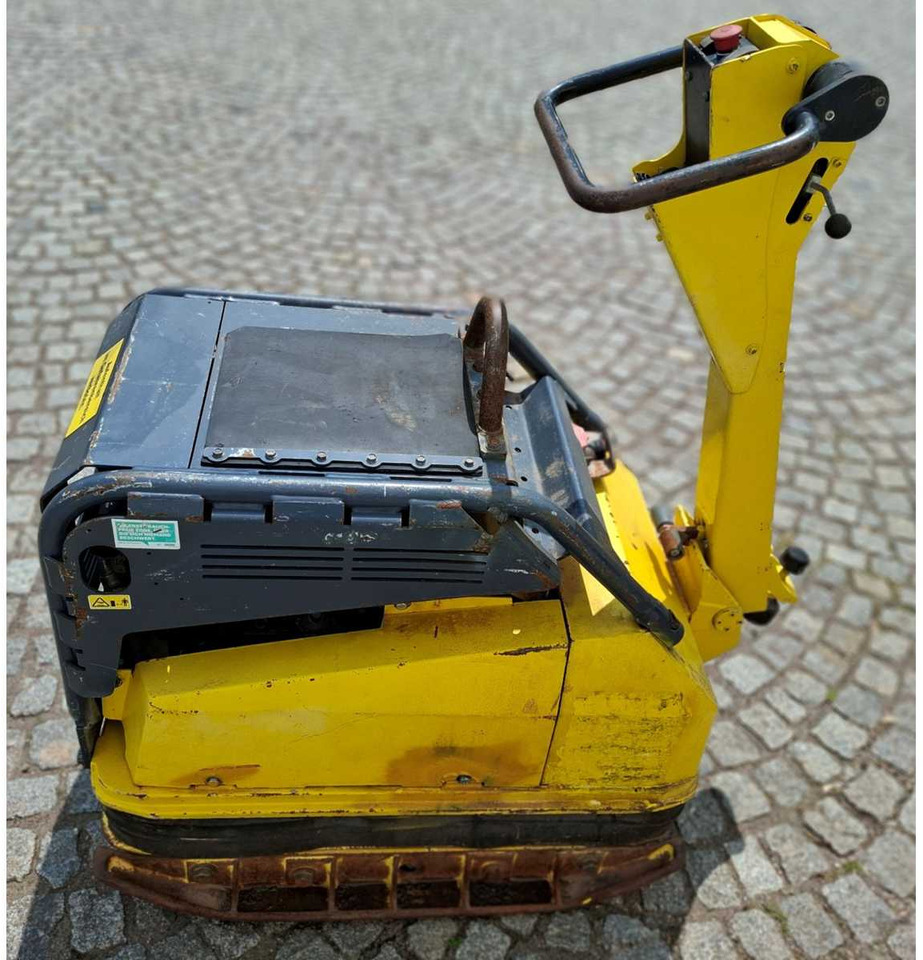 Wacker DPU 100-70 Le - Vibratory plate: picture 1 Wacker DPU 100-70 Le - Vibratory plate: picture 1