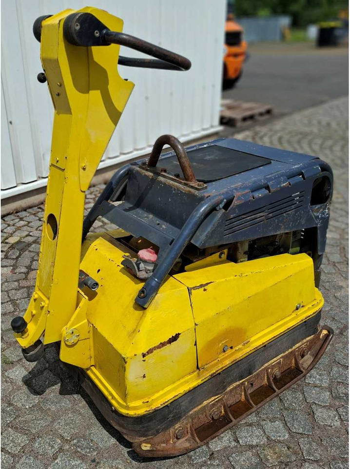 Wacker DPU 100-70 Le - Vibratory plate: picture 4 Wacker DPU 100-70 Le - Vibratory plate: picture 4