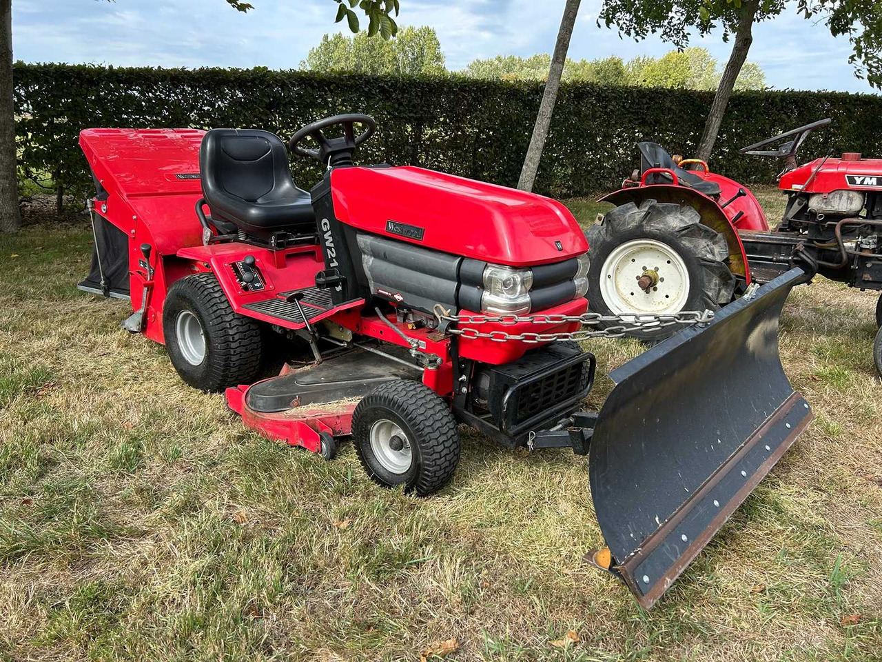 Westwood GW216B HST - Garden mower: picture 1 Westwood GW216B HST - Garden mower: picture 1