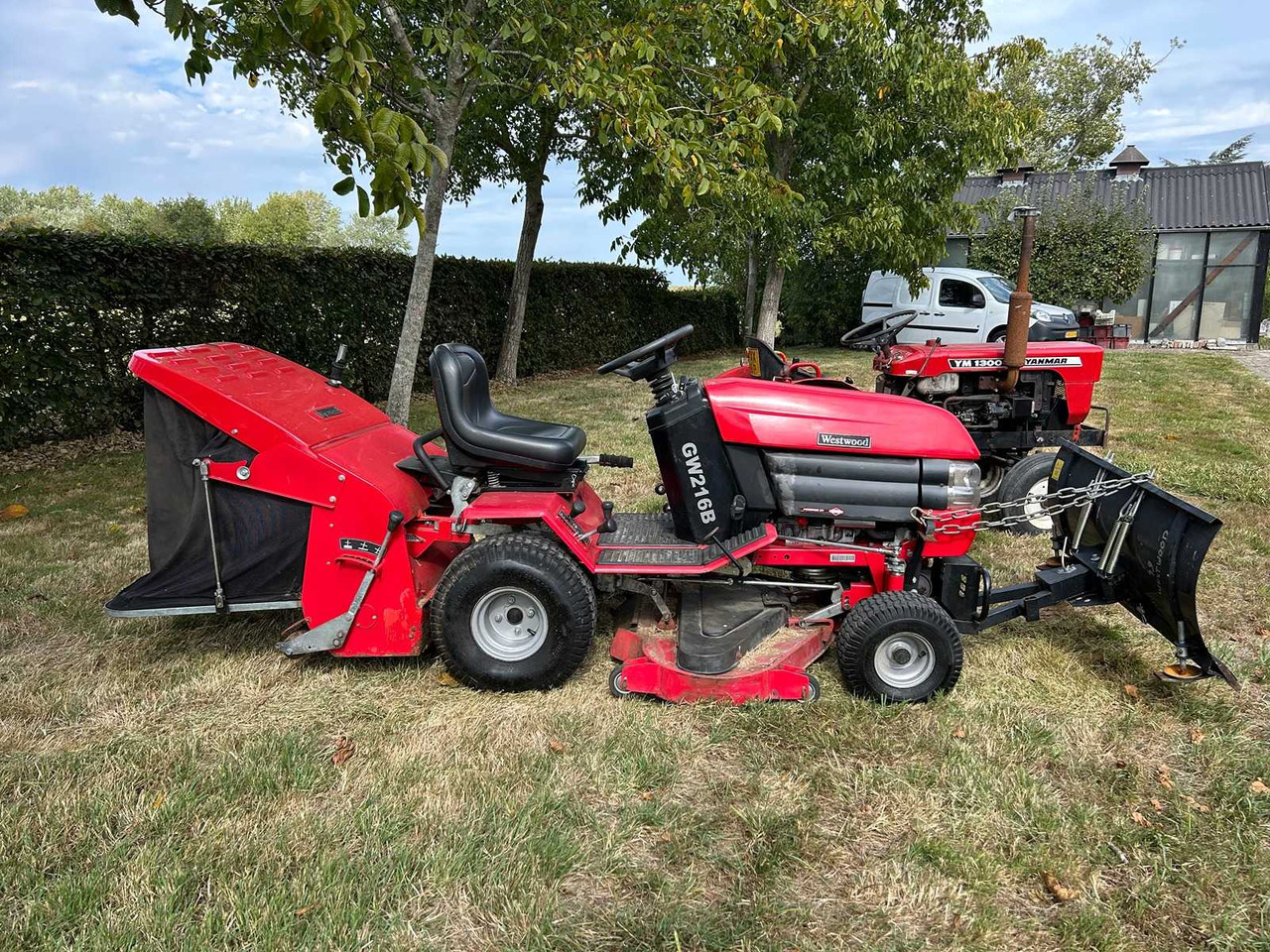 Westwood GW216B HST - Garden mower: picture 2 Westwood GW216B HST - Garden mower: picture 2