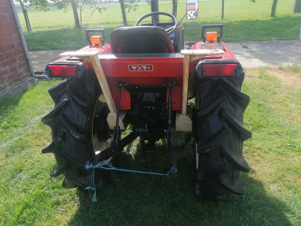 Yanmar FX24D - Compact tractor: picture 4 Yanmar FX24D - Compact tractor: picture 4
