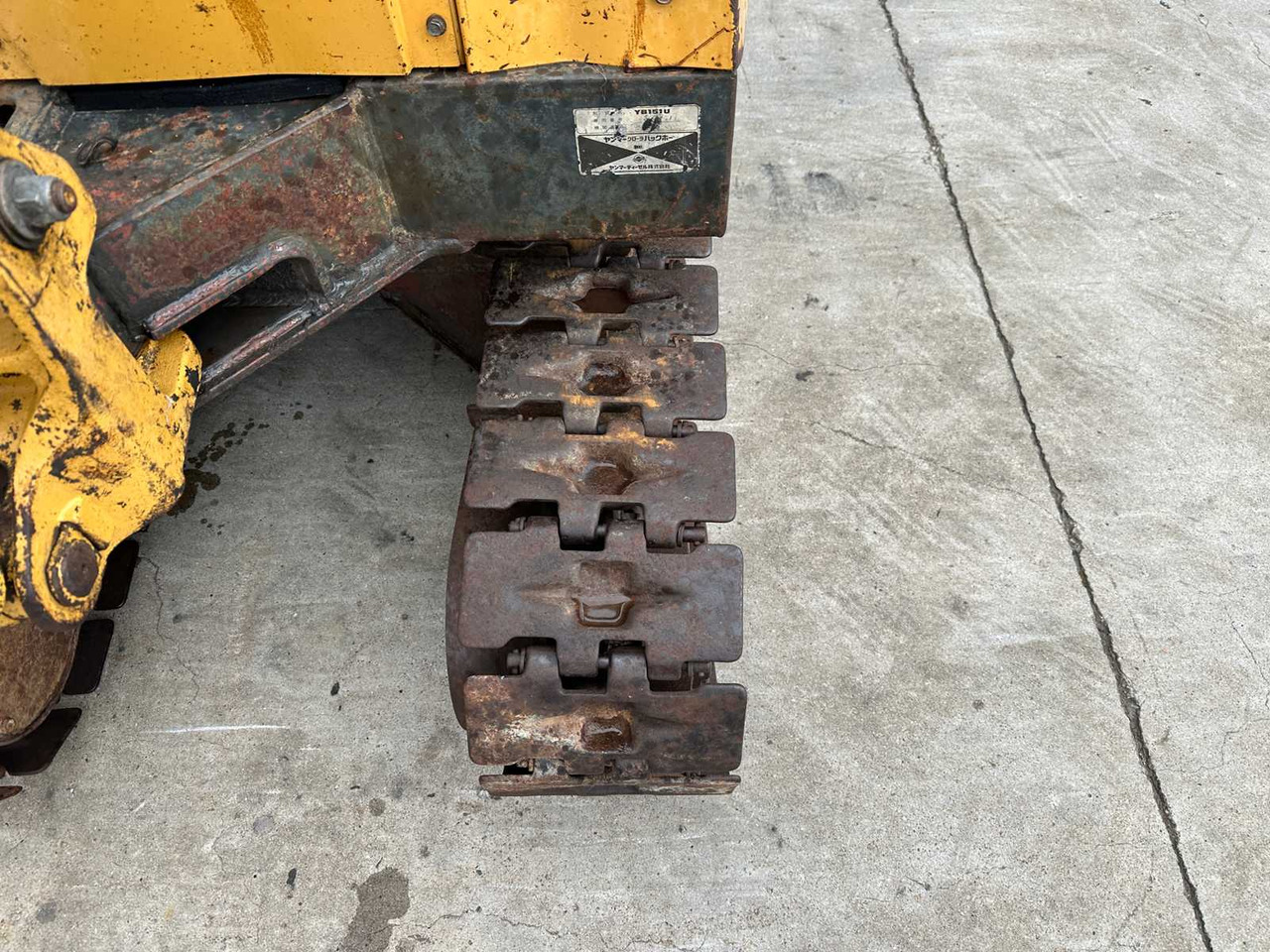 Crawler excavator Yanmar YB151U: picture 10