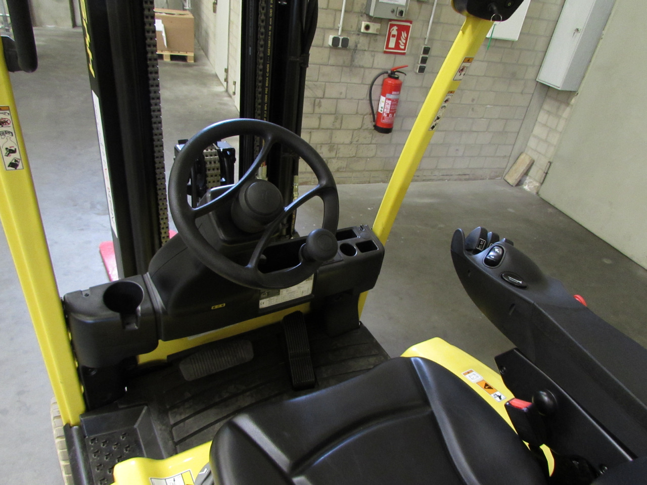 Hyster J2.0XNT MWB - Electric forklift: picture 5 Hyster J2.0XNT MWB - Electric forklift: picture 5