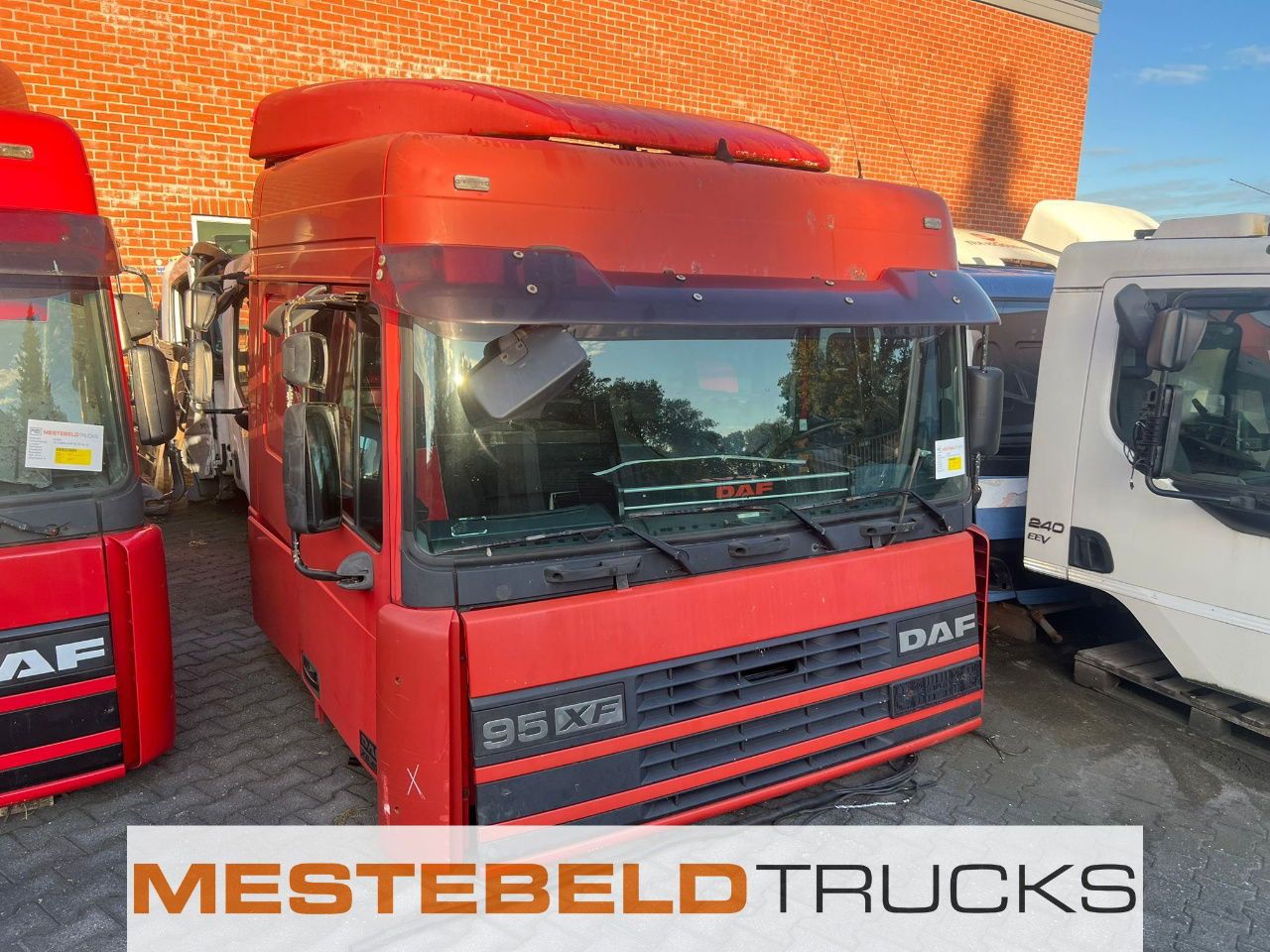 DAF Cabine Spacecab Euro 2 - Cab for Truck: picture 2 DAF Cabine Spacecab Euro 2 - Cab for Truck: picture 2