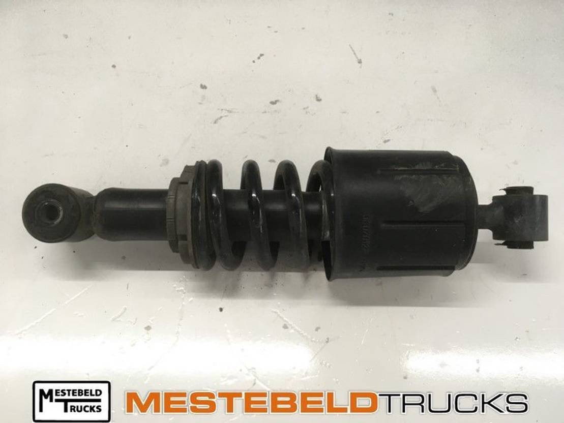 DAF Cabinevering voorzijde XF106 - Cab and interior for Truck: picture 1 DAF Cabinevering voorzijde XF106 - Cab and interior for Truck: picture 1