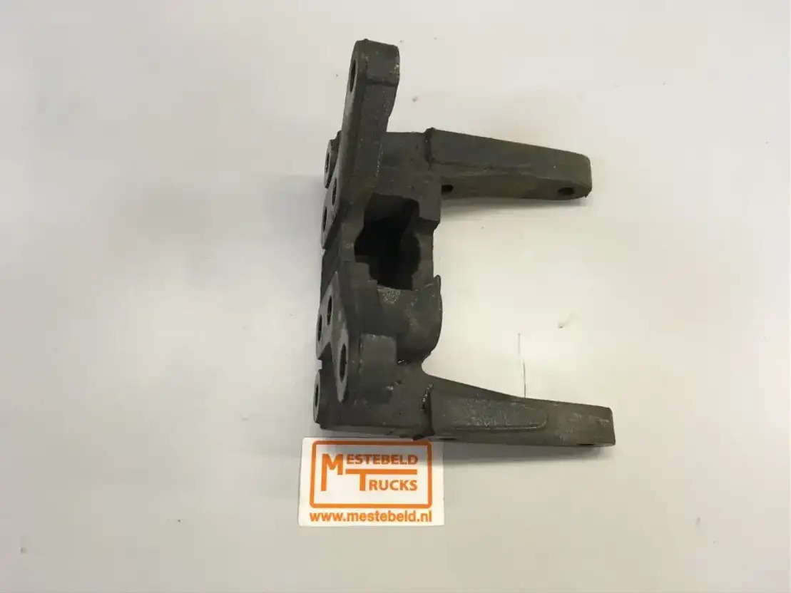 DAF Dwarsliggersteun - Frame/ Chassis for Truck: picture 1 DAF Dwarsliggersteun - Frame/ Chassis for Truck: picture 1