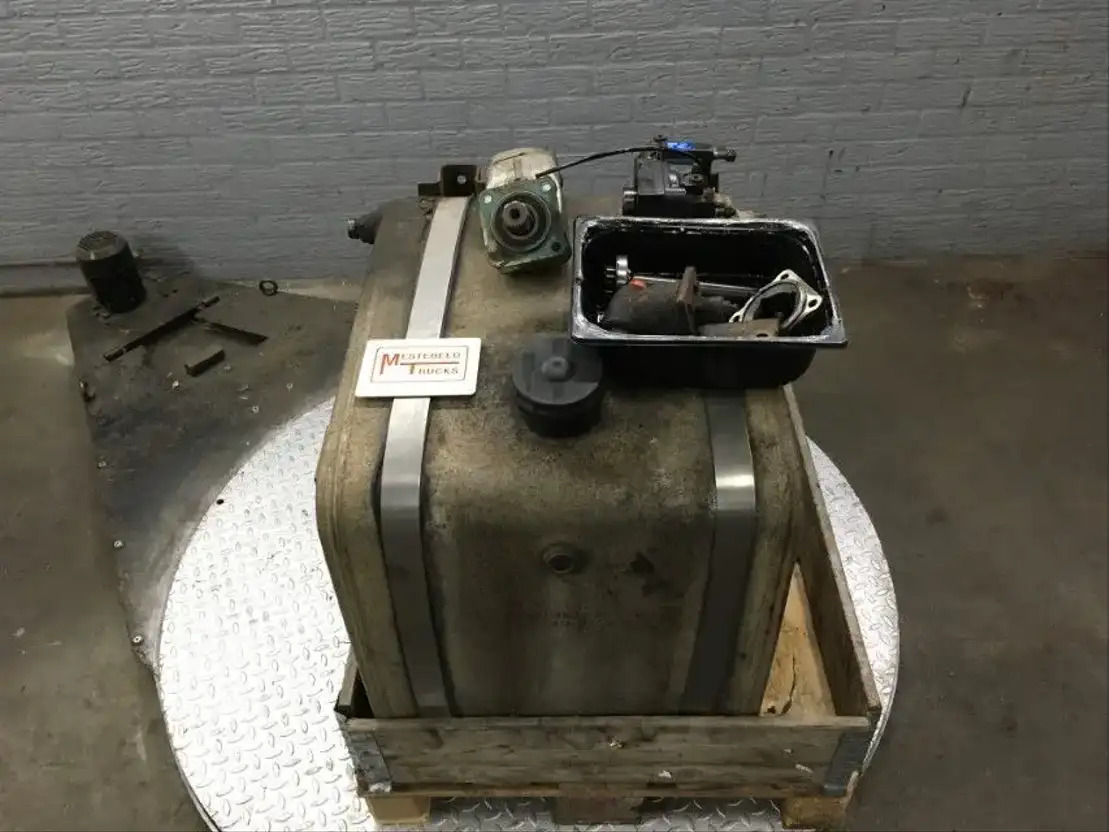DAF PTO set - Hydraulics for Truck: picture 1 DAF PTO set - Hydraulics for Truck: picture 1