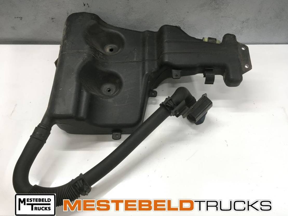 DAF Ruitensproeierreservoir XF 106 - Cab and interior for Truck: picture 1 DAF Ruitensproeierreservoir XF 106 - Cab and interior for Truck: picture 1