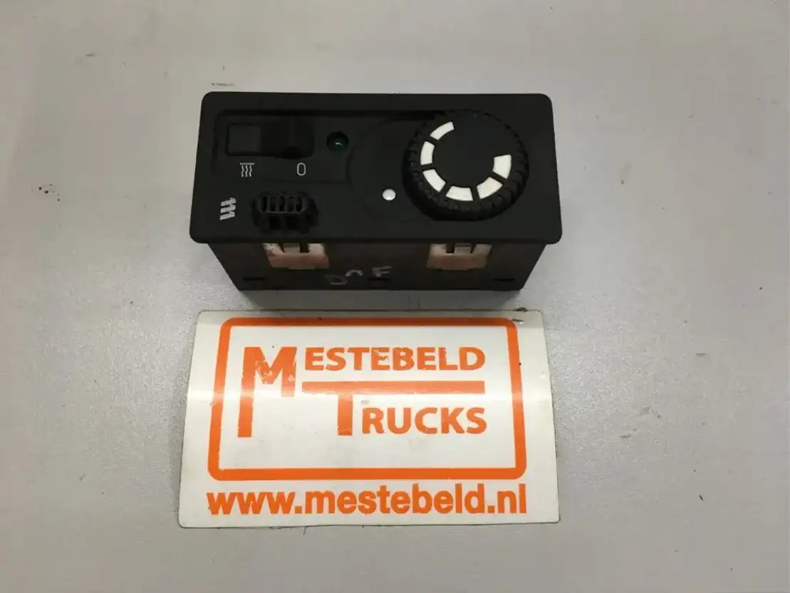 DAF Standkachel regelaar XF95 - Electrical system for Truck: picture 1 DAF Standkachel regelaar XF95 - Electrical system for Truck: picture 1