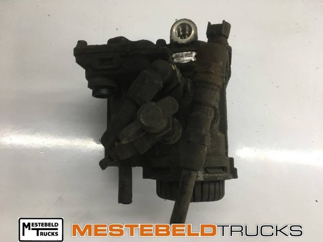 Iveco Aanhangwagenstuurklep - Brake valve for Truck: picture 1 Iveco Aanhangwagenstuurklep - Brake valve for Truck: picture 1