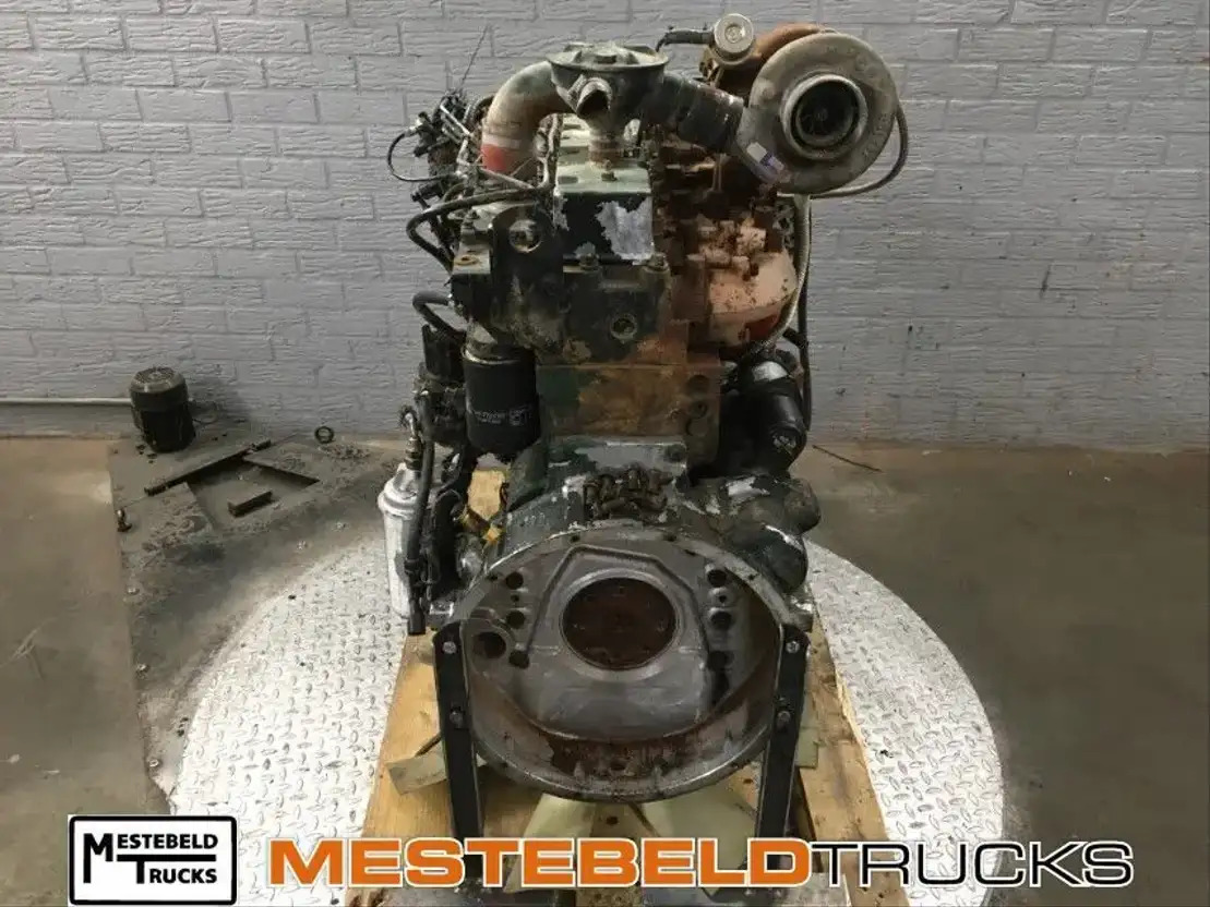 Komatsu Motor Cummins 8.3 ltr - Engine for Truck: picture 1 Komatsu Motor Cummins 8.3 ltr - Engine for Truck: picture 1