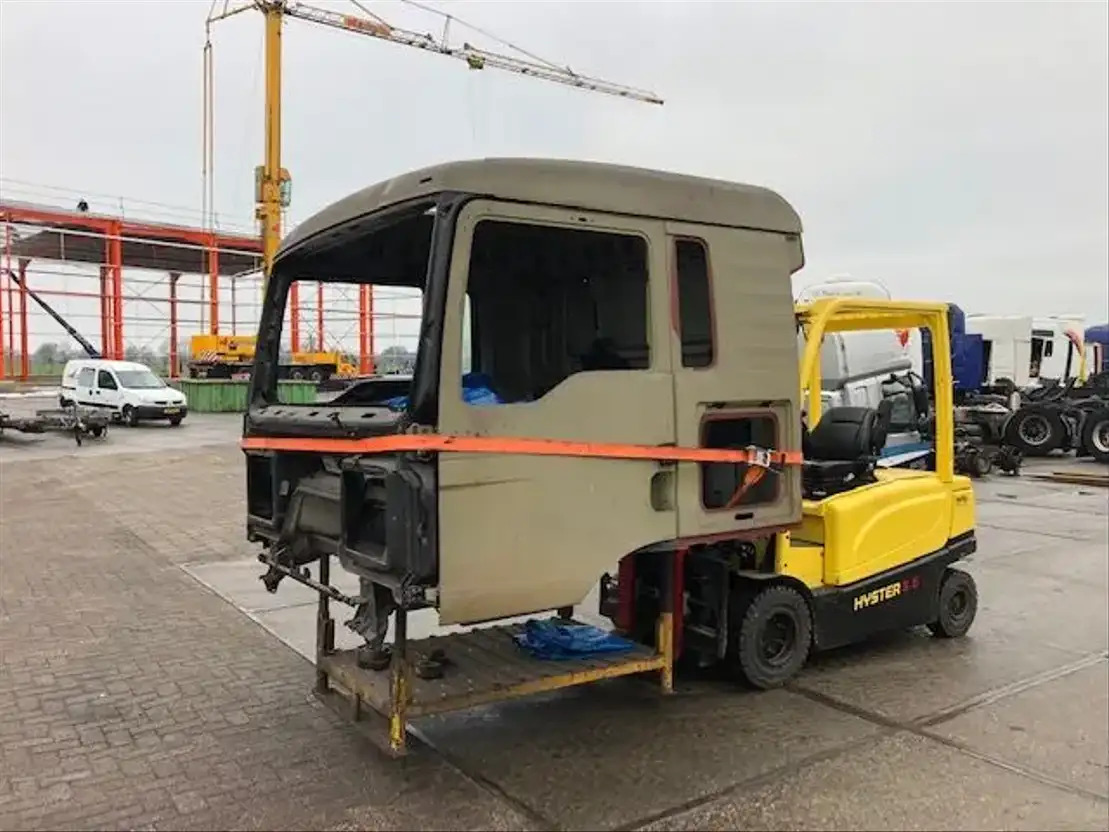 MAN Cabine MAN TGS - Cab and interior for Truck: picture 1 MAN Cabine MAN TGS - Cab and interior for Truck: picture 1