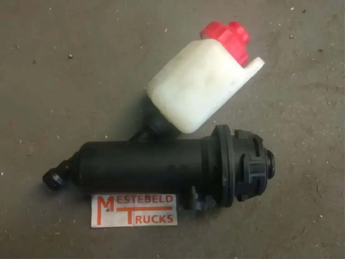 MAN Koppelingshoofdcilinder TGL - Clutch and parts for Truck: picture 1 MAN Koppelingshoofdcilinder TGL - Clutch and parts for Truck: picture 1