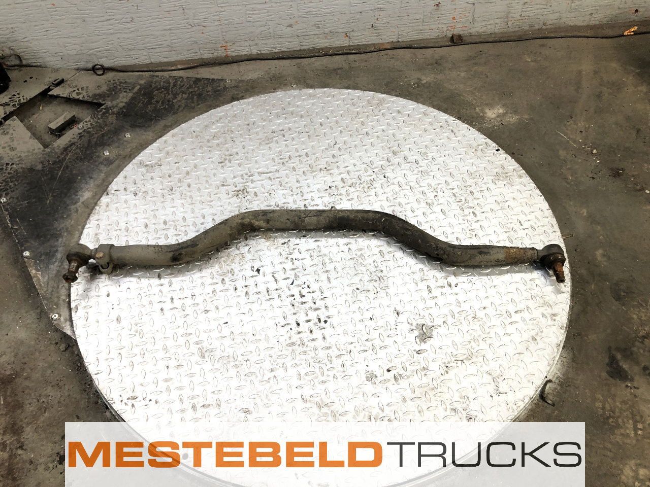 MAN Spoorstang sleepas / voorloopas TGX - Front axle for Truck: picture 1 MAN Spoorstang sleepas / voorloopas TGX - Front axle for Truck: picture 1