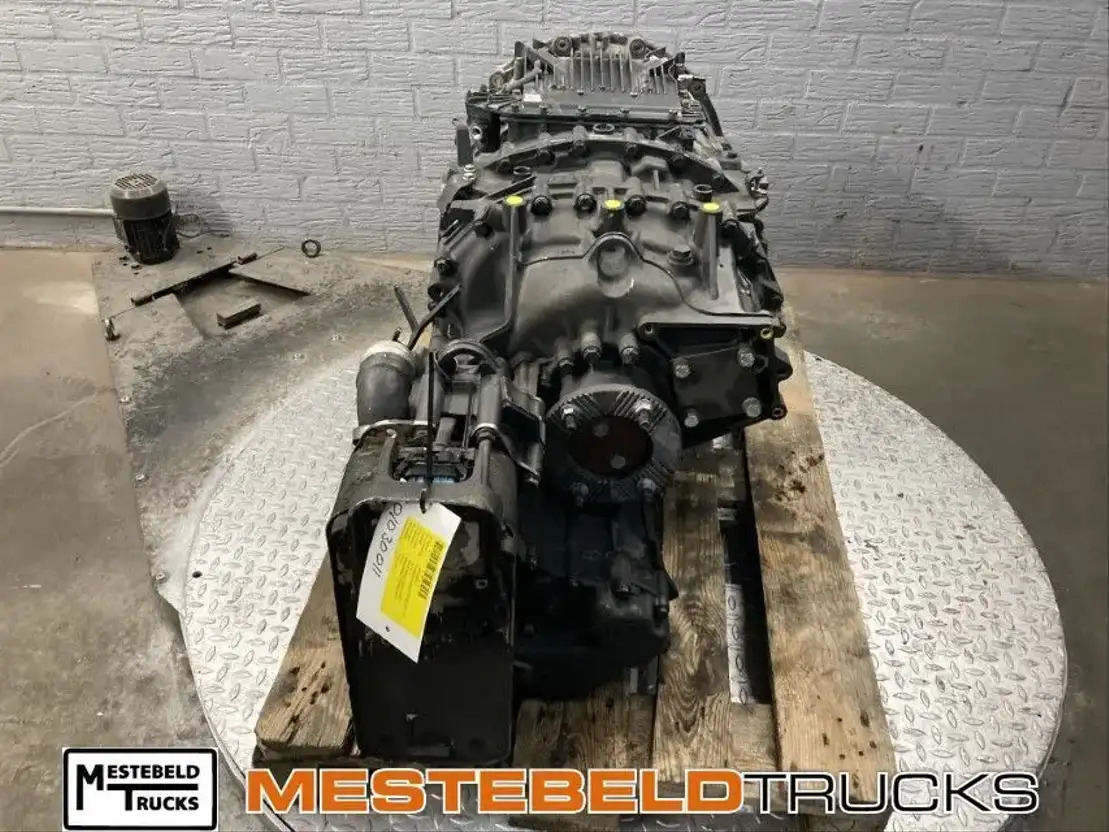 MAN Versnellingsbak 12AS2130TD - Gearbox and parts for Truck: picture 2 MAN Versnellingsbak 12AS2130TD - Gearbox and parts for Truck: picture 2