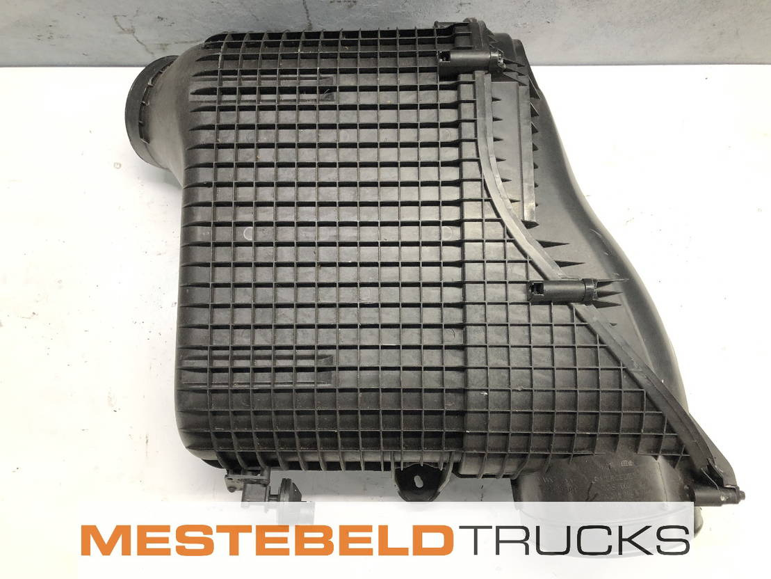 Mercedes-Benz Luchtfilter - Air intake system for Truck: picture 1 Mercedes-Benz Luchtfilter - Air intake system for Truck: picture 1