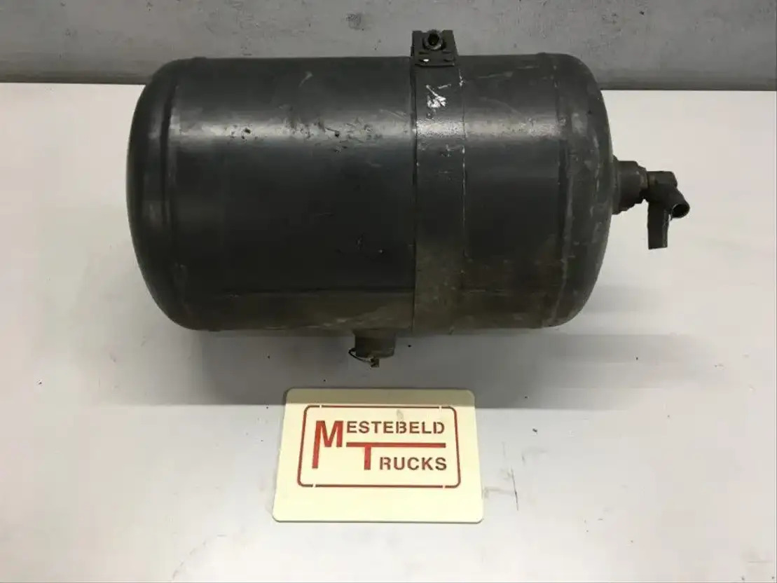 Mercedes-Benz Luchtketel - Brake parts for Truck: picture 1 Mercedes-Benz Luchtketel - Brake parts for Truck: picture 1