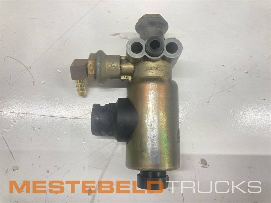 Mercedes-Benz Motorremklep / Magneetklep EKS Actros - Brake valve for Truck: picture 1 Mercedes-Benz Motorremklep / Magneetklep EKS Actros - Brake valve for Truck: picture 1