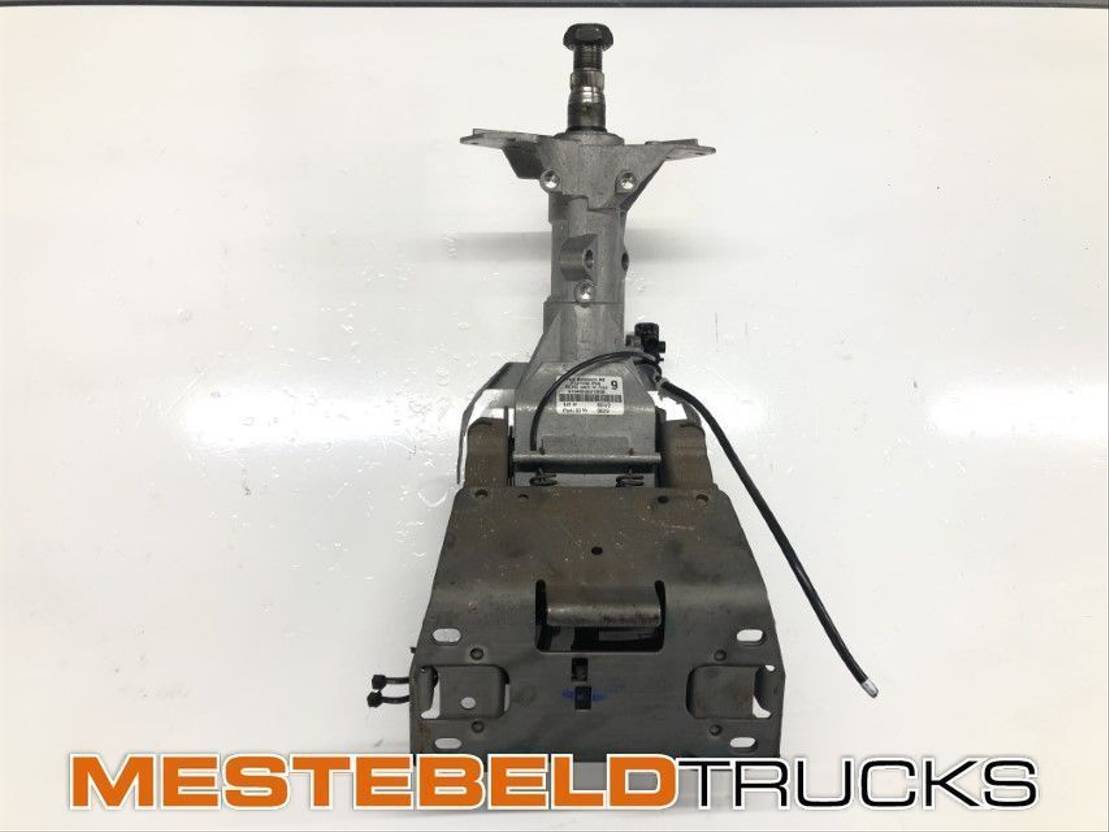 Mercedes-Benz Stuurkolom Atego type 2 - Steering for Truck: picture 1 Mercedes-Benz Stuurkolom Atego type 2 - Steering for Truck: picture 1