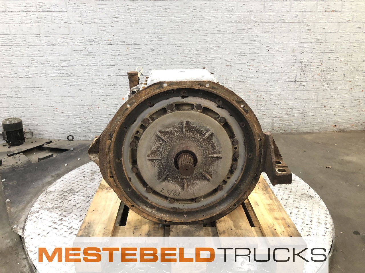 Mercedes-Benz Versnellingsbak Voith 864.3E - Gearbox and parts for Truck: picture 2 Mercedes-Benz Versnellingsbak Voith 864.3E - Gearbox and parts for Truck: picture 2