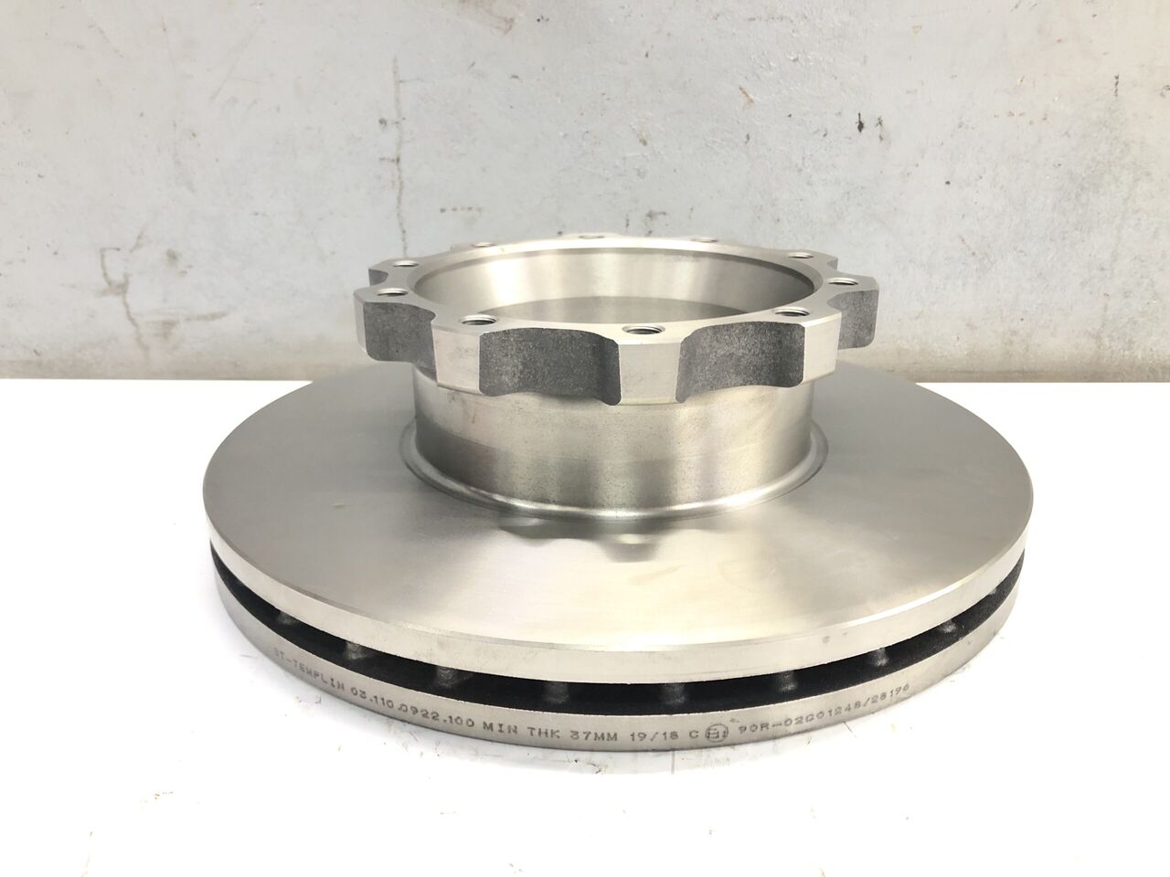 REMSCHIJF ACHTERAS MAN TGA/TGS/TGX - 300450002 - Brake parts for Truck: picture 1 REMSCHIJF ACHTERAS MAN TGA/TGS/TGX - 300450002 - Brake parts for Truck: picture 1