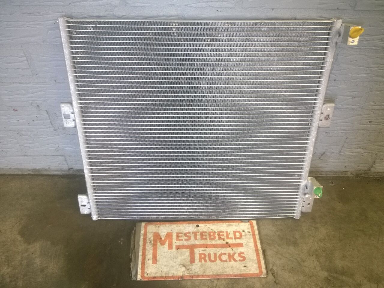 RENAULT AIRCORADIATEUR MIDLUM - 500624004 - Cooling system for Truck: picture 1 RENAULT AIRCORADIATEUR MIDLUM - 500624004 - Cooling system for Truck: picture 1