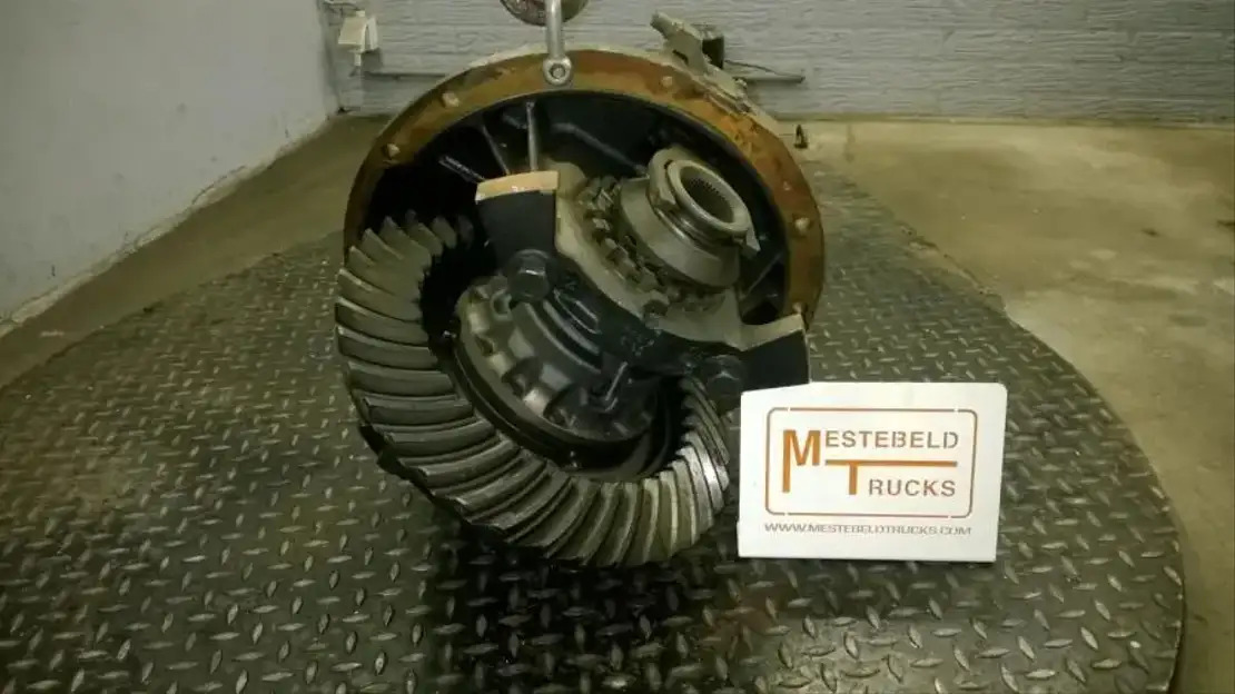 Renault D ifferentieel type 177 E - Rear axle for Truck: picture 1 Renault D ifferentieel type 177 E - Rear axle for Truck: picture 1