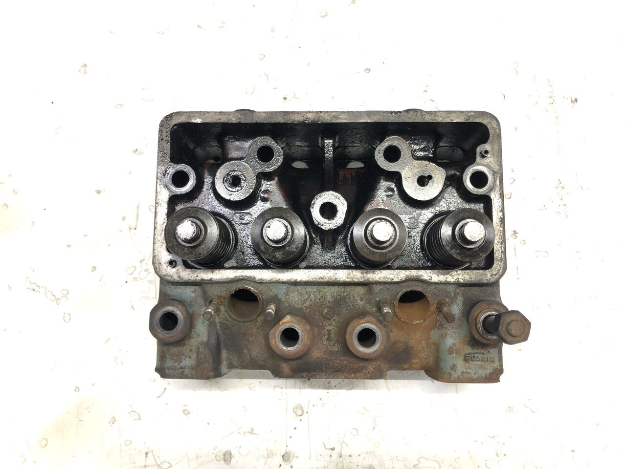 SCANIA Cilinderkop DS8 - 900021007 - Engine and parts for Truck: picture 2 SCANIA Cilinderkop DS8 - 900021007 - Engine and parts for Truck: picture 2