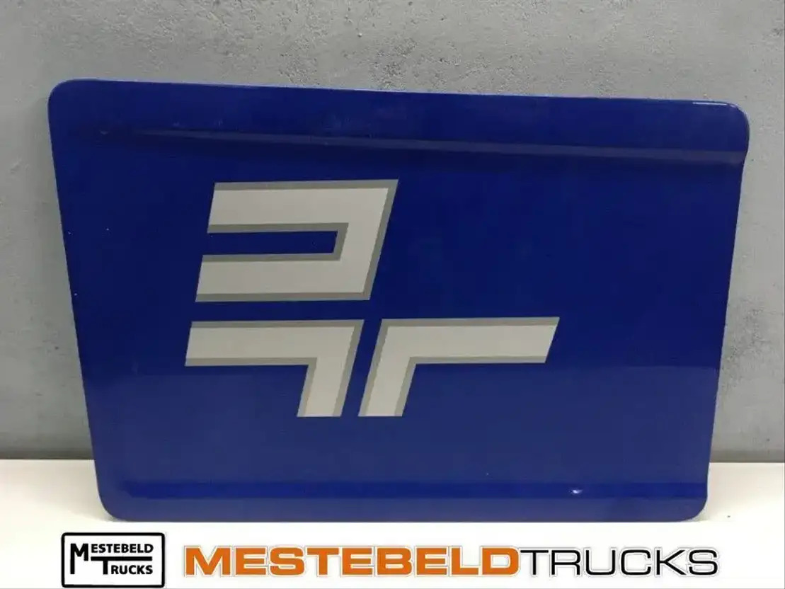 Scania Deksel opbergvak R-serie rechts - Cab and interior for Truck: picture 1 Scania Deksel opbergvak R-serie rechts - Cab and interior for Truck: picture 1