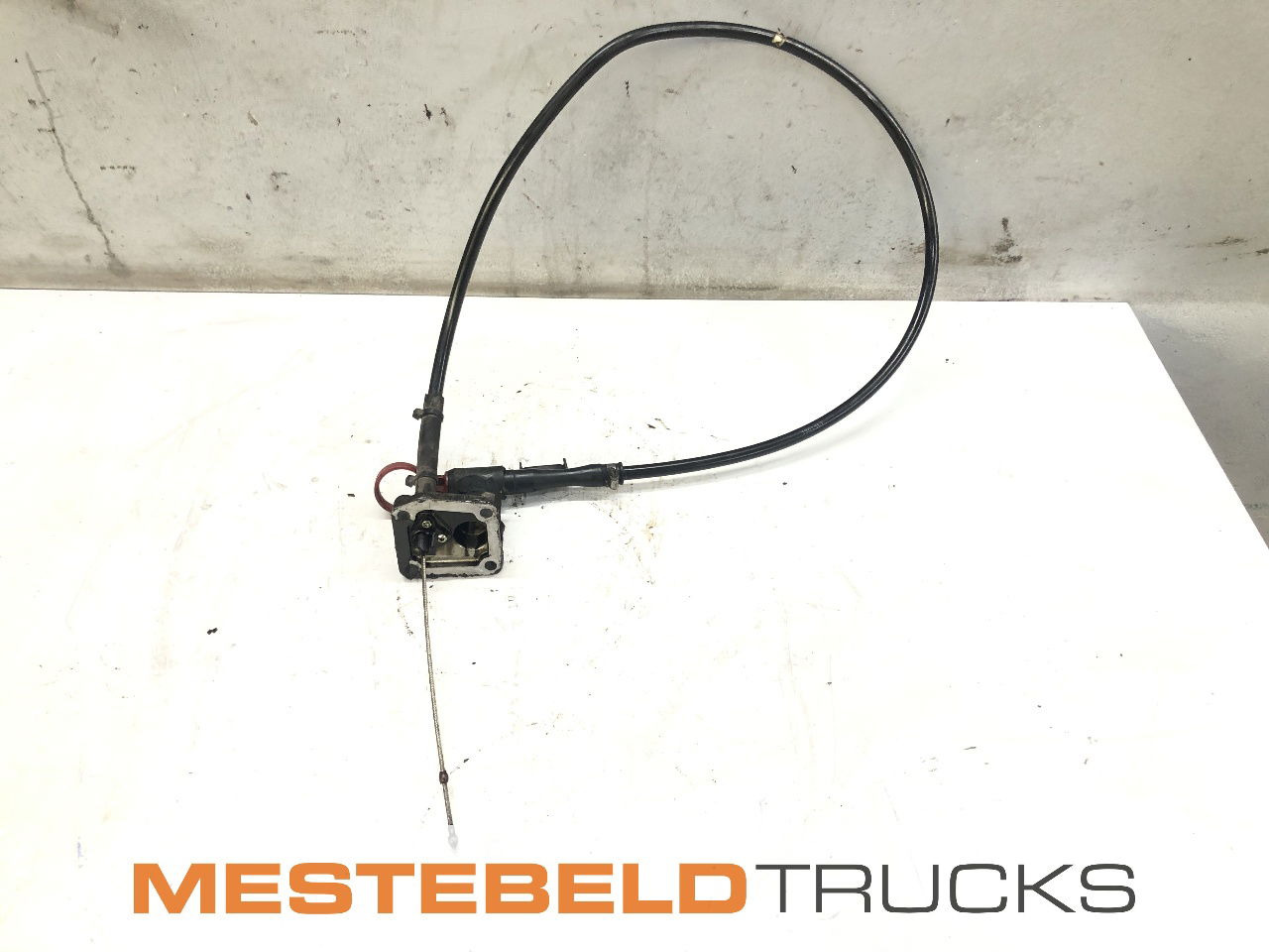 Scania Peilstok met houder DC13 - Engine and parts for Truck: picture 1 Scania Peilstok met houder DC13 - Engine and parts for Truck: picture 1